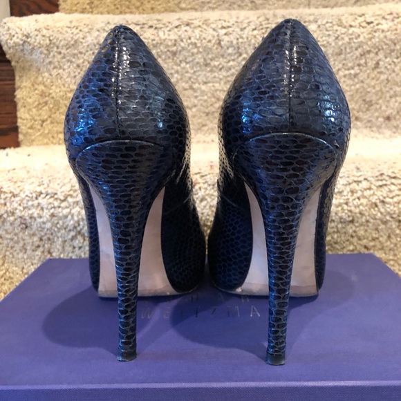 Stuart Weitzman Snakeskin Pumps - Picture 5 of 9